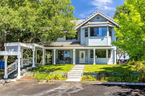 12355 Santa Ana, Atascadero, CA 93422