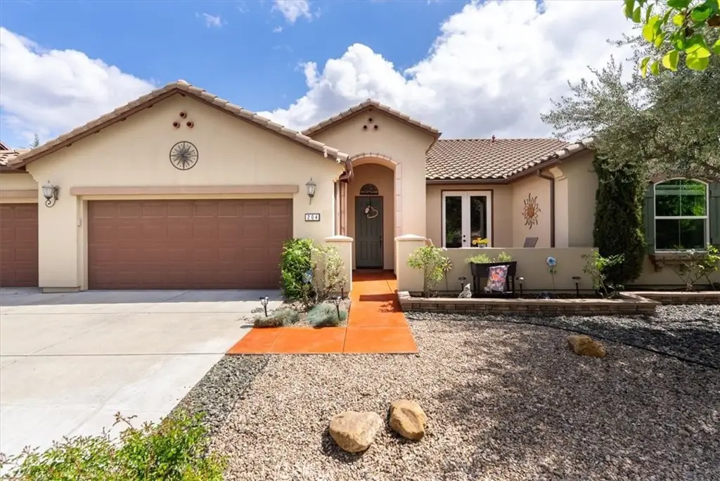 204 Victoria Court, Paso Robles, CA 93446 - #1