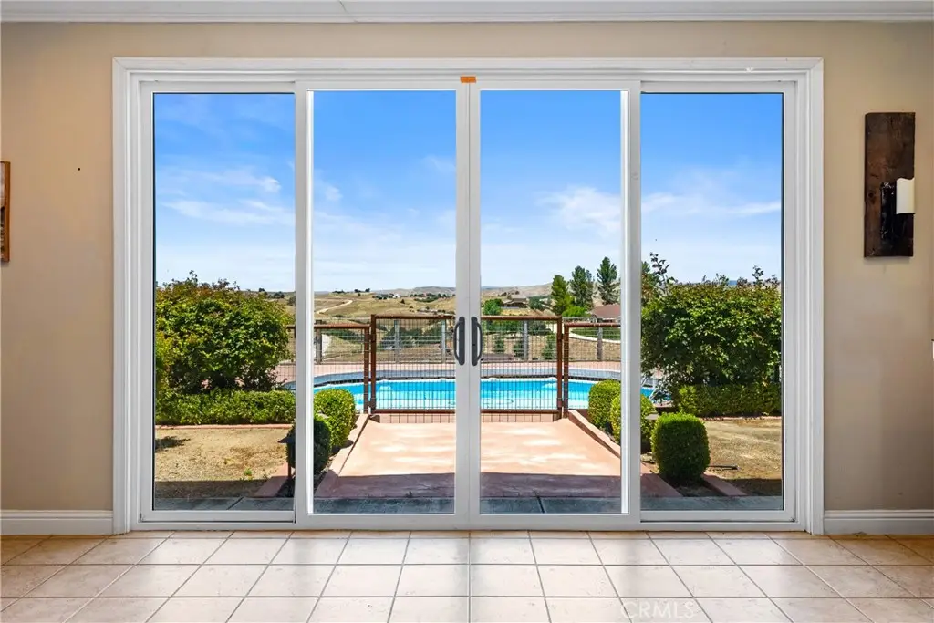 8580 Warren, Paso Robles, CA 93446 - #1