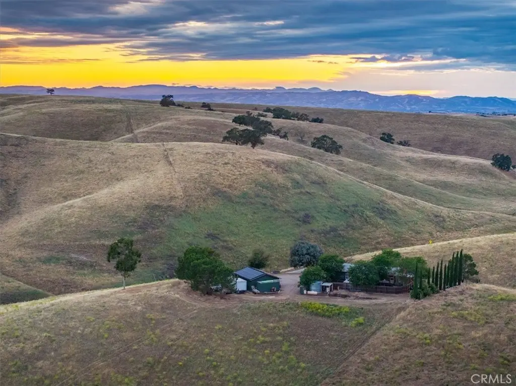 3775 E Highway 41, Paso Robles, CA 93446 - #1