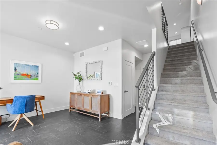 2460 Victoria #102, San Luis Obispo, CA 93401 - #3