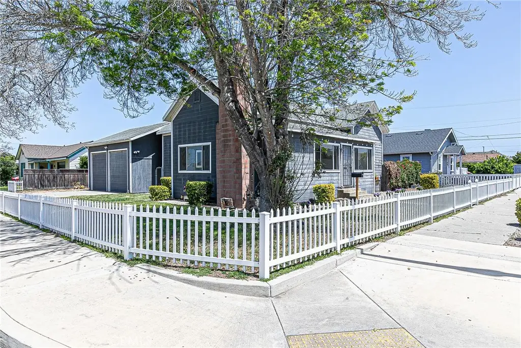 203 E Walnut, Lompoc, CA 93436 - #1
