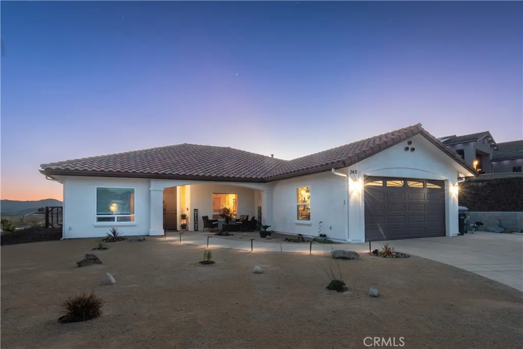 3415 Lakeside Village Drive, Paso Robles, CA 93446 - #1