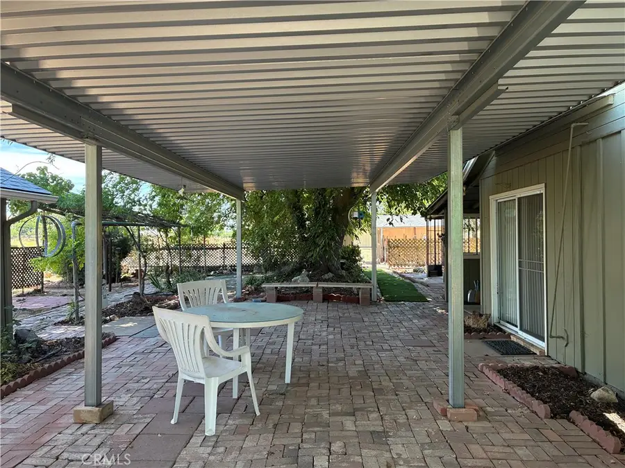 370 Cholame St., Shandon, CA 93461 - #3