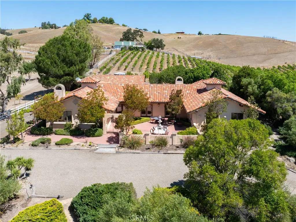 7568 Creston, Paso Robles, CA 93446 - #1