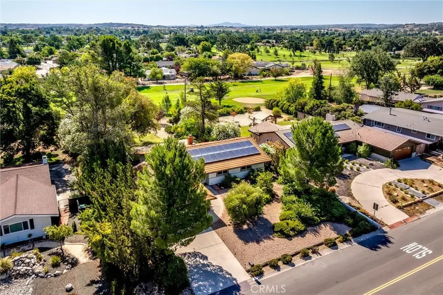 1523 Country Club Drive, Paso Robles, CA 93446 - #2