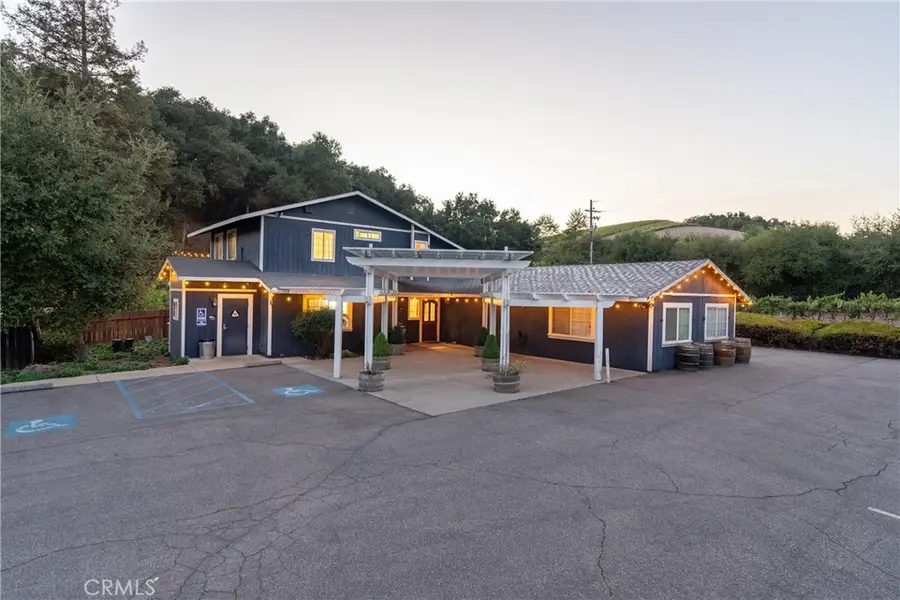 2925 Anderson Road, Paso Robles, CA 93446 - #2
