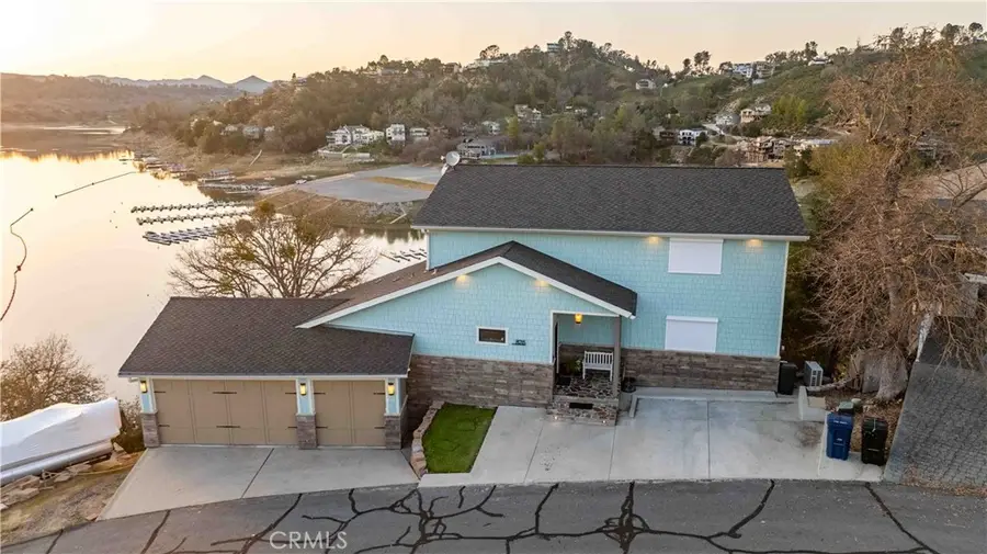 8215 Bass Pt, Bradley, CA 93426 - #3