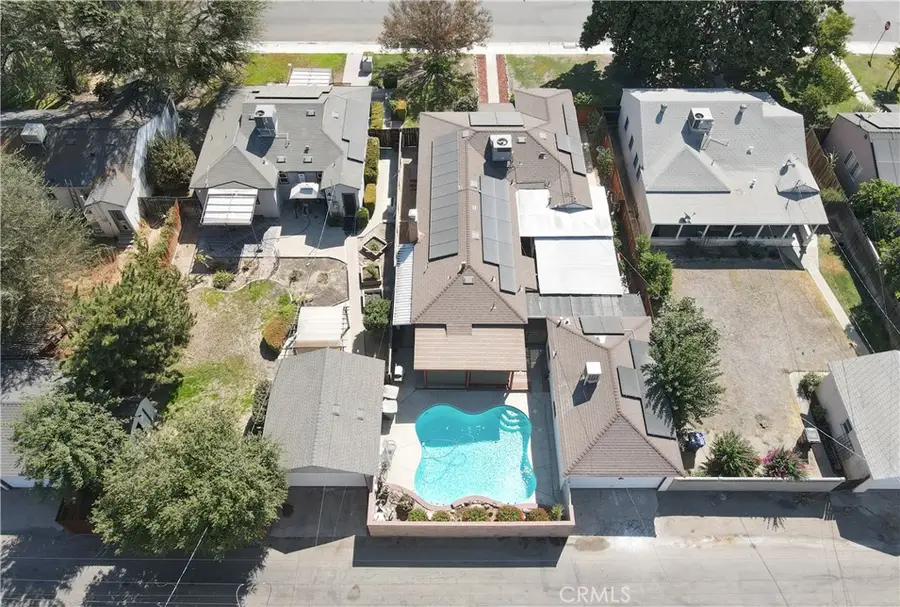 1653 Olive Street, Bakersfield, CA 93301 - #3