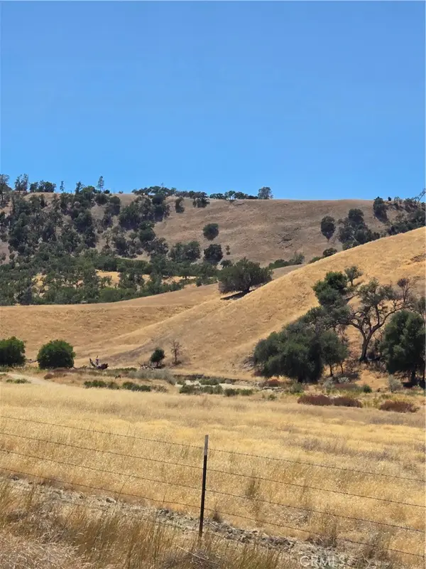 71903 Vineyard Canyon Road, San Miguel, CA 93451