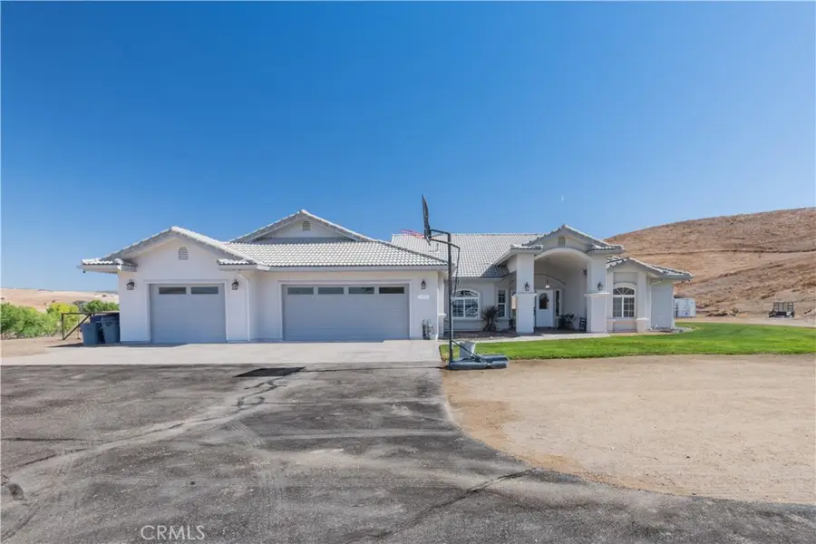 76925 Barker Road, San Miguel, CA 93451 - #3