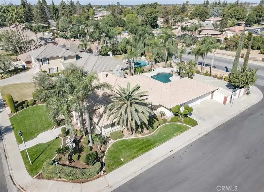 7808 Jill Jean Avenue, Bakersfield, CA 93308 - #3