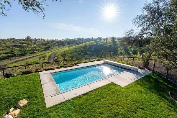 550 Villa Lots Rd, Paso Robles, CA 93446