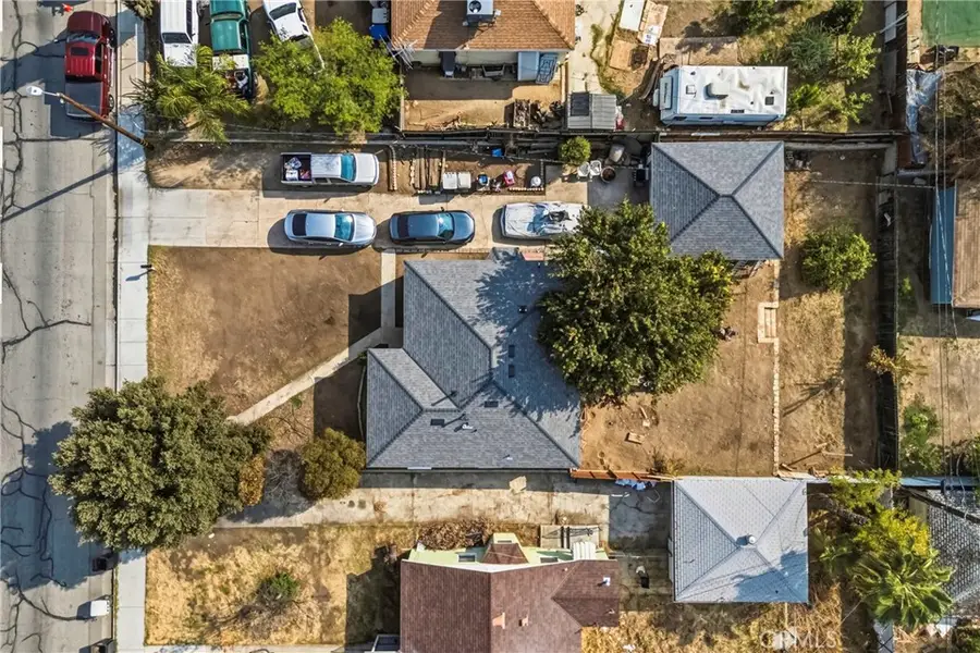 1713 Bernard Street, Bakersfield, CA 93305 - #3