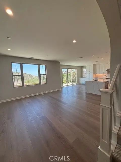 250 Canterbury, Irvine, CA 92618 - Image #3