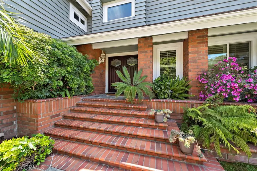 25122 Black Horse Lane, Laguna Hills, CA 92653 - Image #2