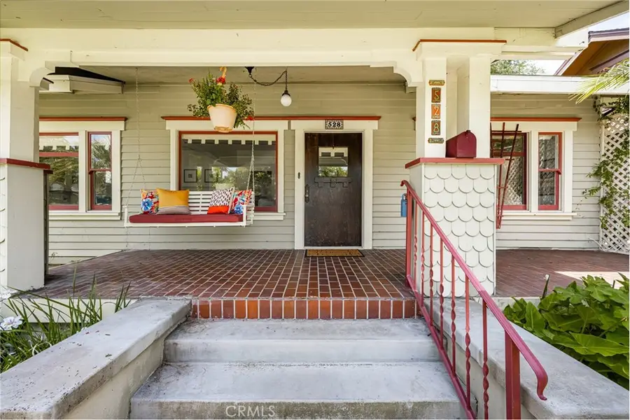 528 E Palmyra Avenue, Orange, CA 92866 - Image #2