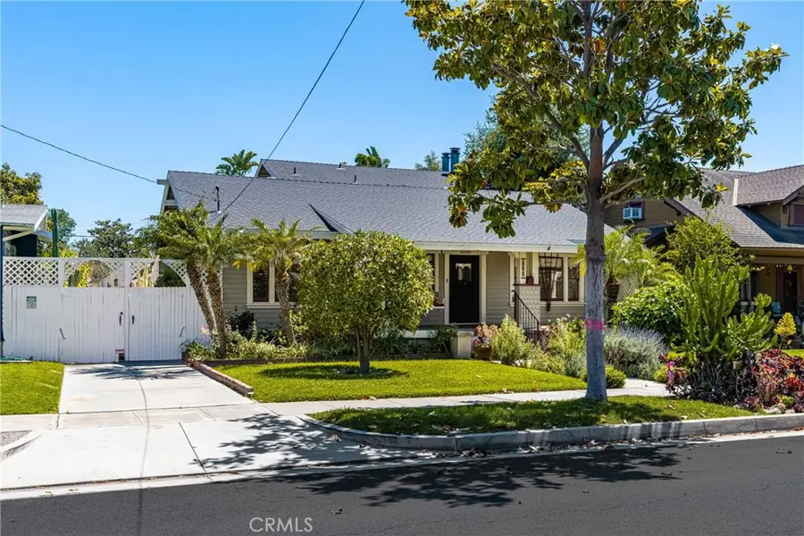 528 E Palmyra Avenue, Orange, CA 92866 - Image #3