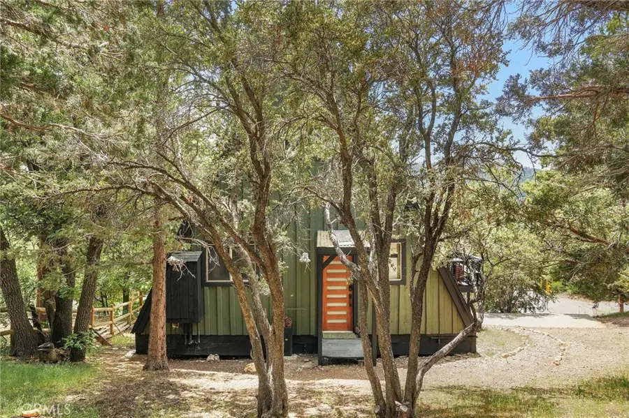 991 Colusa Lane, Big Bear Lake, CA 92315 - Image #3