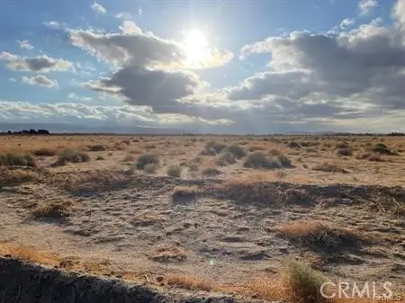 80 Vac/80 Stw/vic Avenue F2, Lancaster, CA 93536 - #1