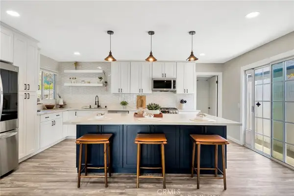 587 Traverse Drive, Costa Mesa, CA 92626