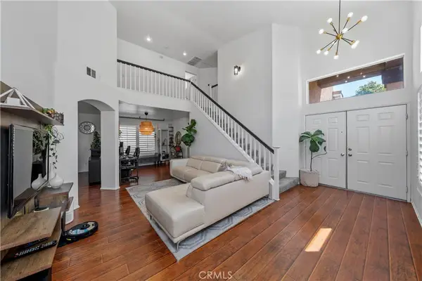 815 Autumn Lane, Corona, CA 92881