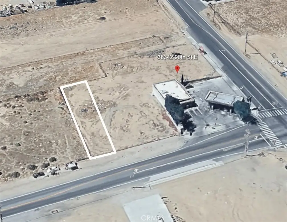 9044 E E Palmdale Boulevard, Palmdale, CA 93552 - #1
