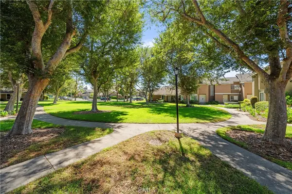 27 Cheyenne #69, Irvine, CA 92604