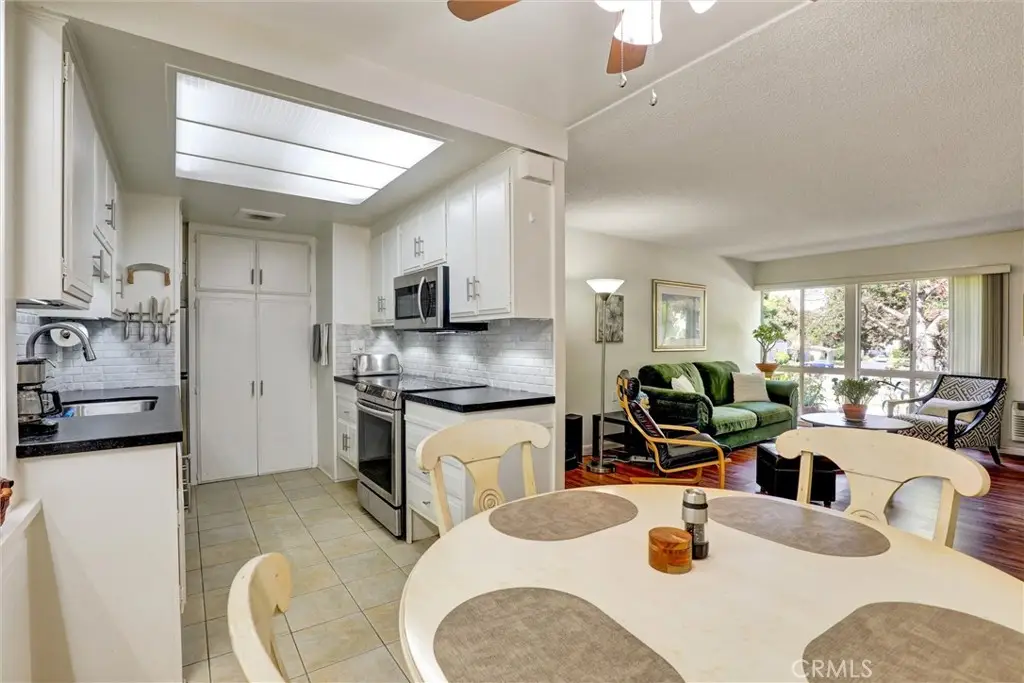 2276 Via Mariposa East #D, Laguna Woods, CA 92637 - Image #1