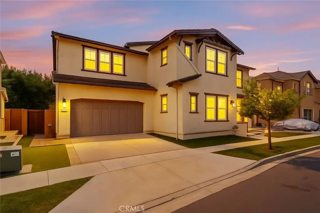 37 Preston Pl, Tustin, CA 92782 - Image #1