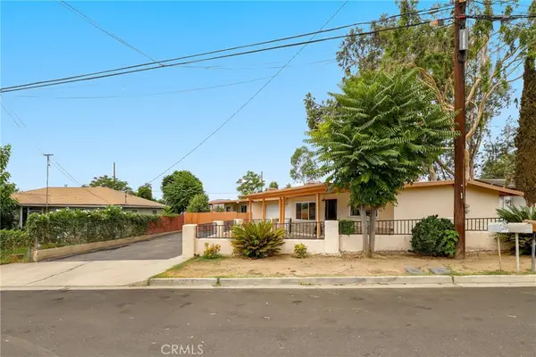 10241 10243 Clara Vista Lane, Riverside, CA 92503