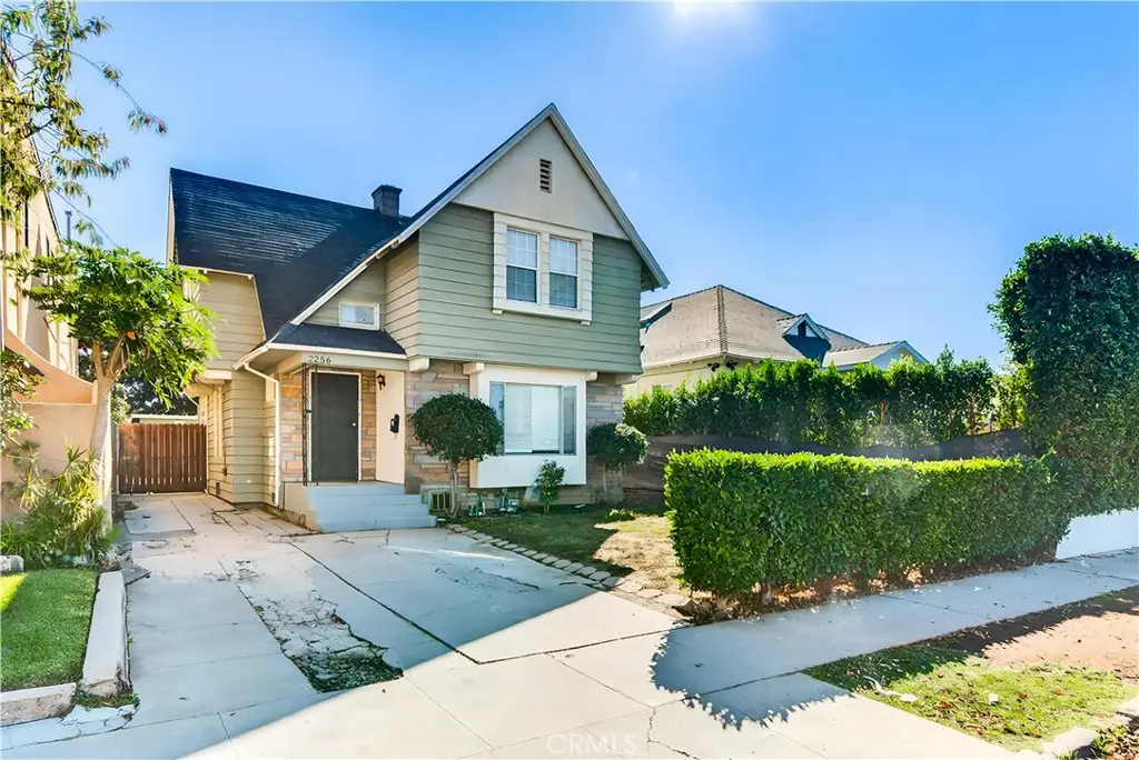 2256 W 28th Street, Los Angeles, CA 90018 - #1