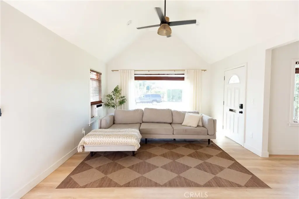 715 E Mcfadden, Santa Ana, CA 92701 - Image #1