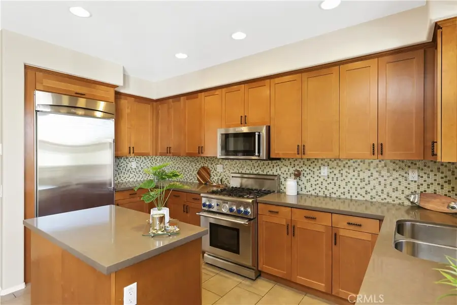 23 Crosspointe, Irvine, CA 92618 - Image #2