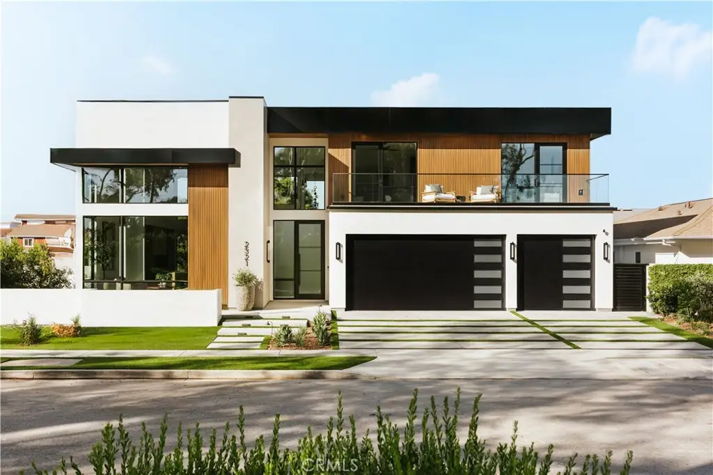 2321 Mesa Drive, Newport Beach, CA 92660 - Image #1