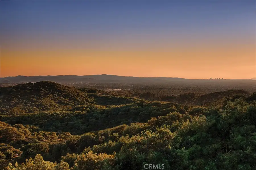 553 Peninsula, Irvine, CA 92602 - Image #3