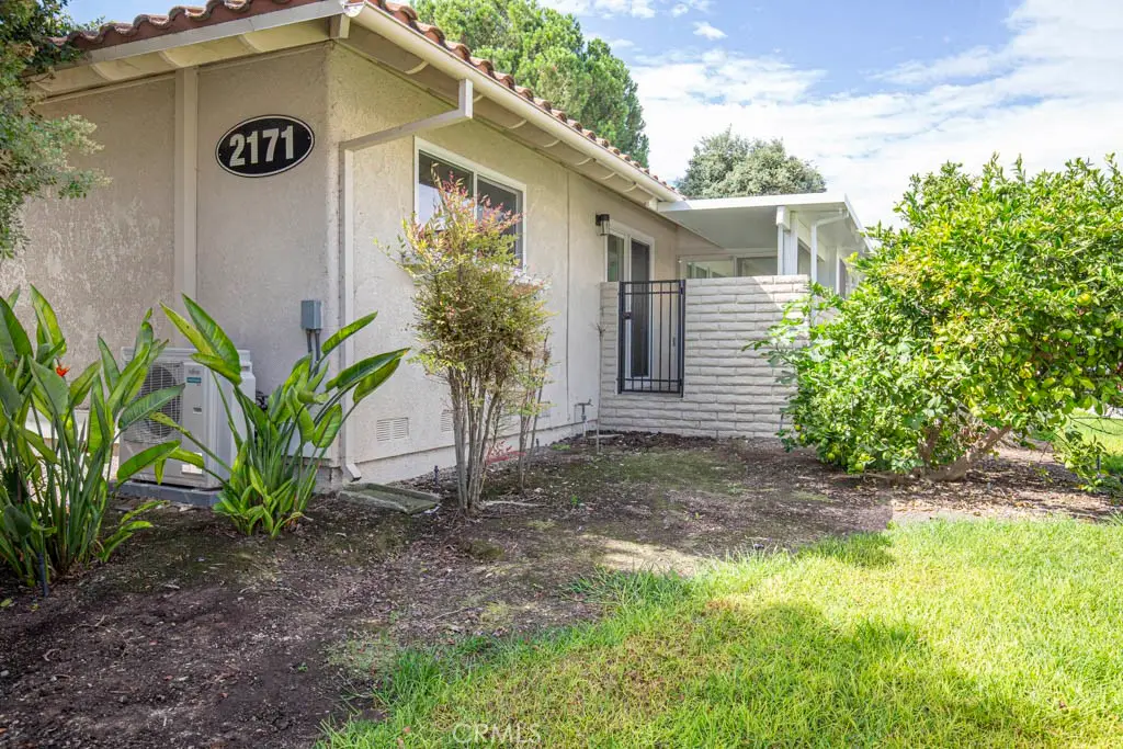 2171 Via Mariposa #Q, Laguna Woods, CA 92637 - Image #1
