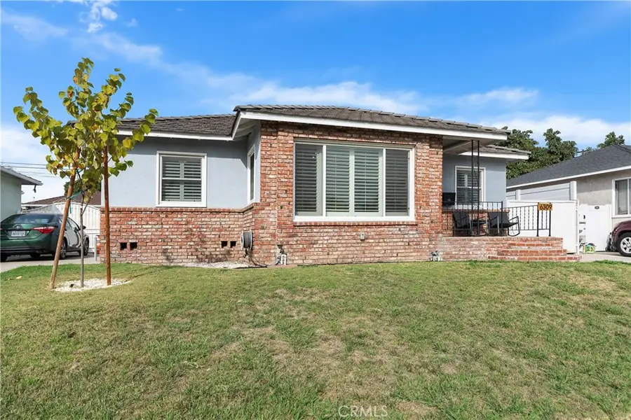 6309 Elsa, Lakewood, CA 90713 - Image #2