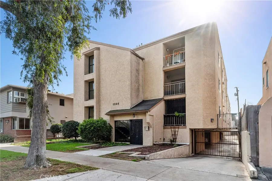 1244 E 3rd #201, Long Beach, CA 90802 - Image #2