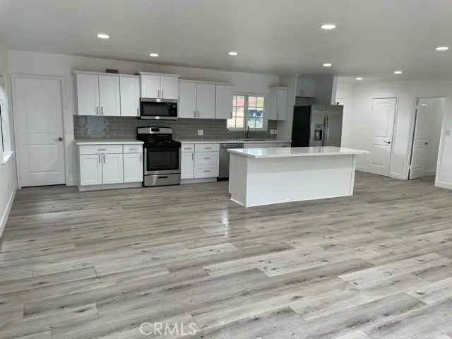 12472 Woodlawn Avenue, Tustin, CA 92780 - Image #3