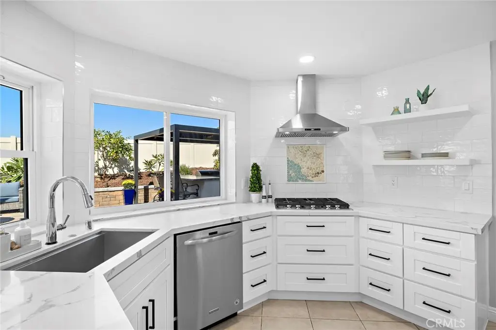 2042 Redwood, Vista, CA 92081 - Image #1