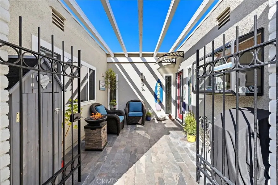 2026 Via Mariposa E #D, Laguna Woods, CA 92637 - Image #3