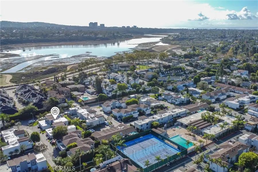 367 Grenoble Lane, Costa Mesa, CA 92627 - Image #2