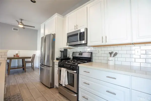 3520 F W Sweetbay Court, Anaheim, CA 92804