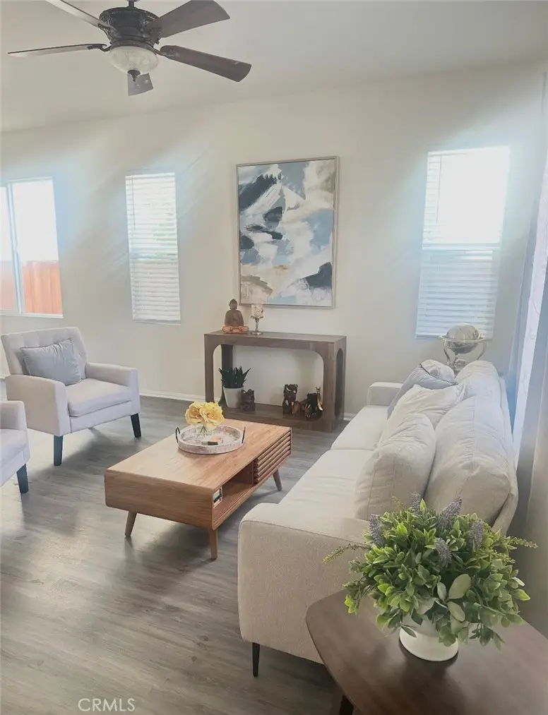 476 Peregrine Ln, San Jacinto, CA 92582 - Image #2