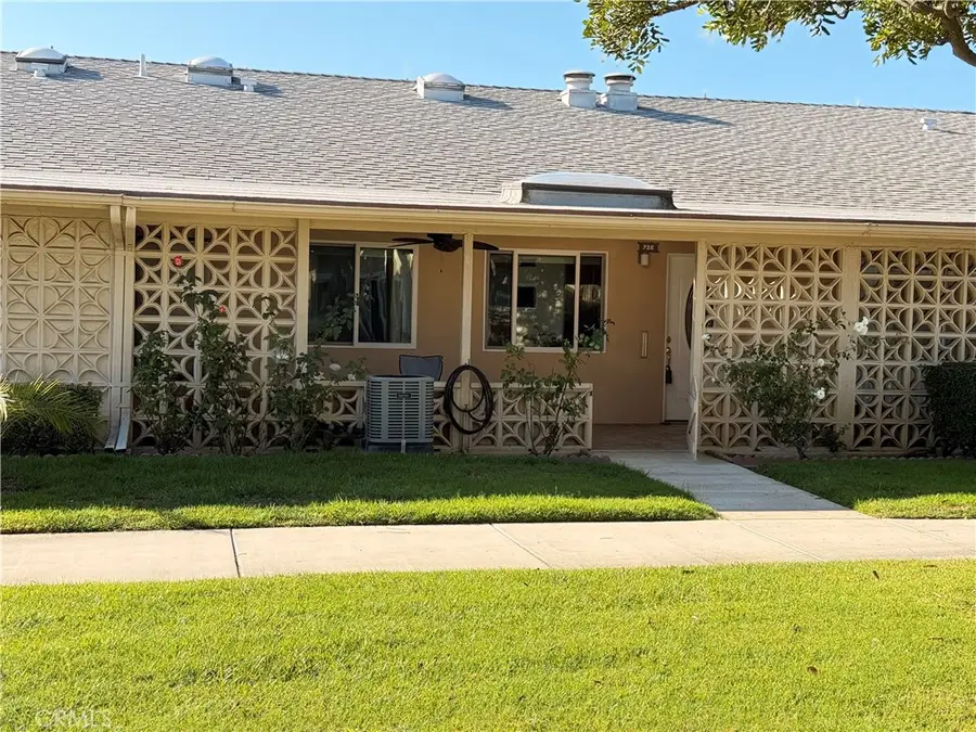 13601 Medinac Lane #72E, Seal Beach, CA 90740 - Image #2