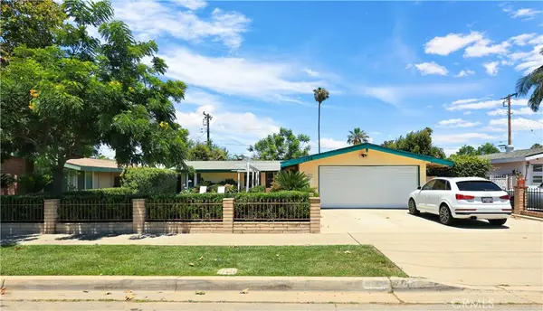 1139 W Sycamore, Orange, CA 92868