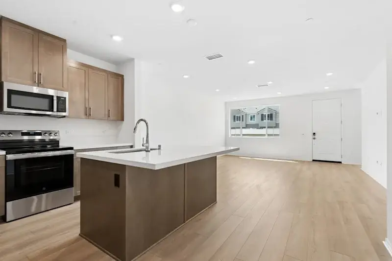 3581 S. Eichler Paseo, Ontario, CA 91761 - #3