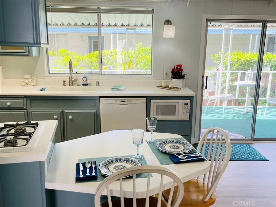 101 Malaga Street, Tustin, CA 92780 - Image #3