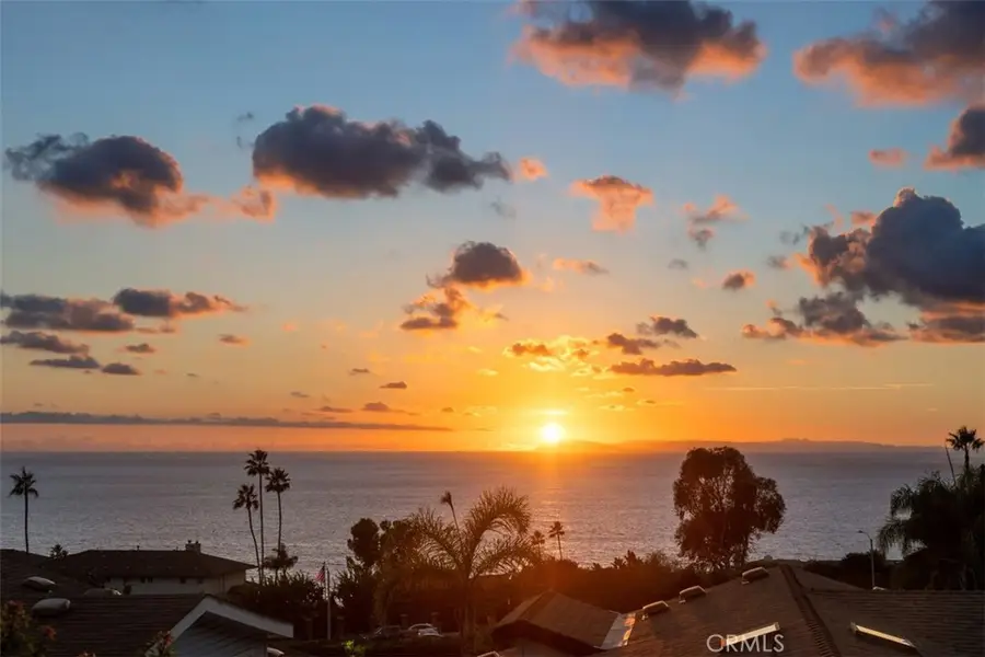 30802 Coast #L3, Laguna Beach, CA 92651 - Image #2